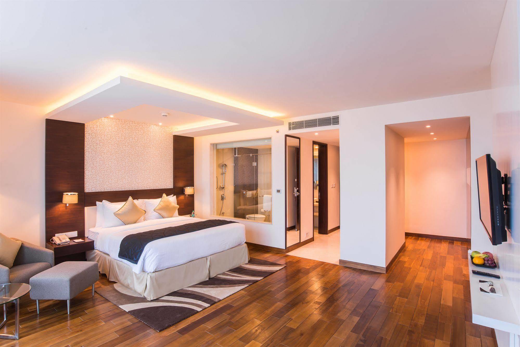 Howard Johnson By Wyndham, Hebbal, Bengaluru Exterior foto