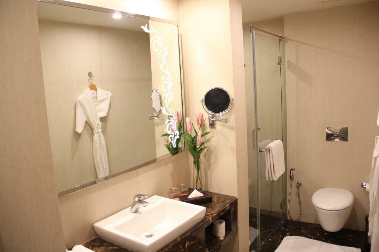 Howard Johnson By Wyndham, Hebbal, Bengaluru Exterior foto